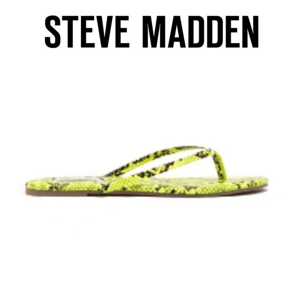 NEW Steve Madden Tay Flip Flop Sandal, Yellow Neon Snake, Size Women 6 - Picture 3 of 5